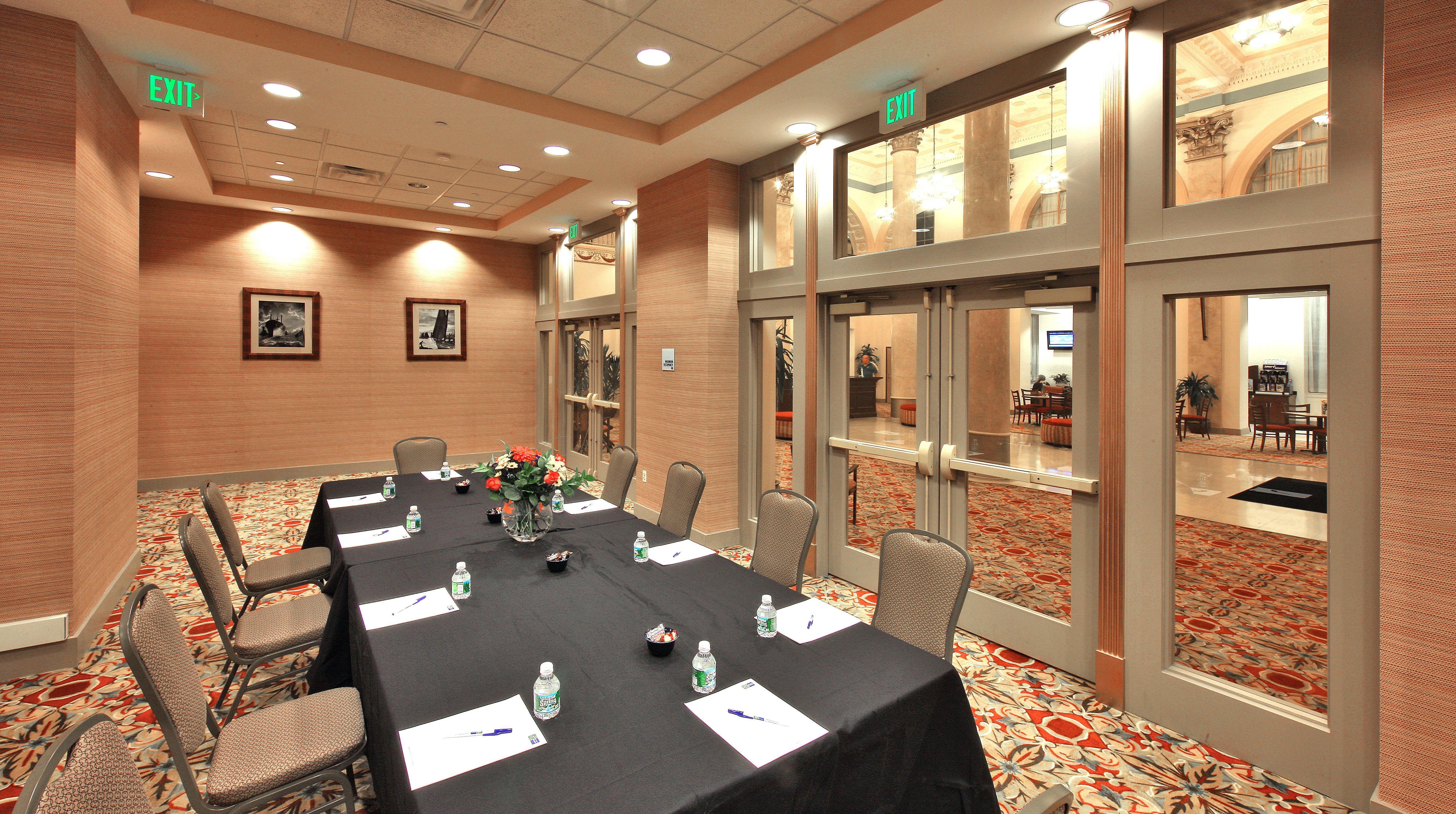 Holiday Inn Express Baltimore-Downtown, An Ihg Hotel Екстериор снимка