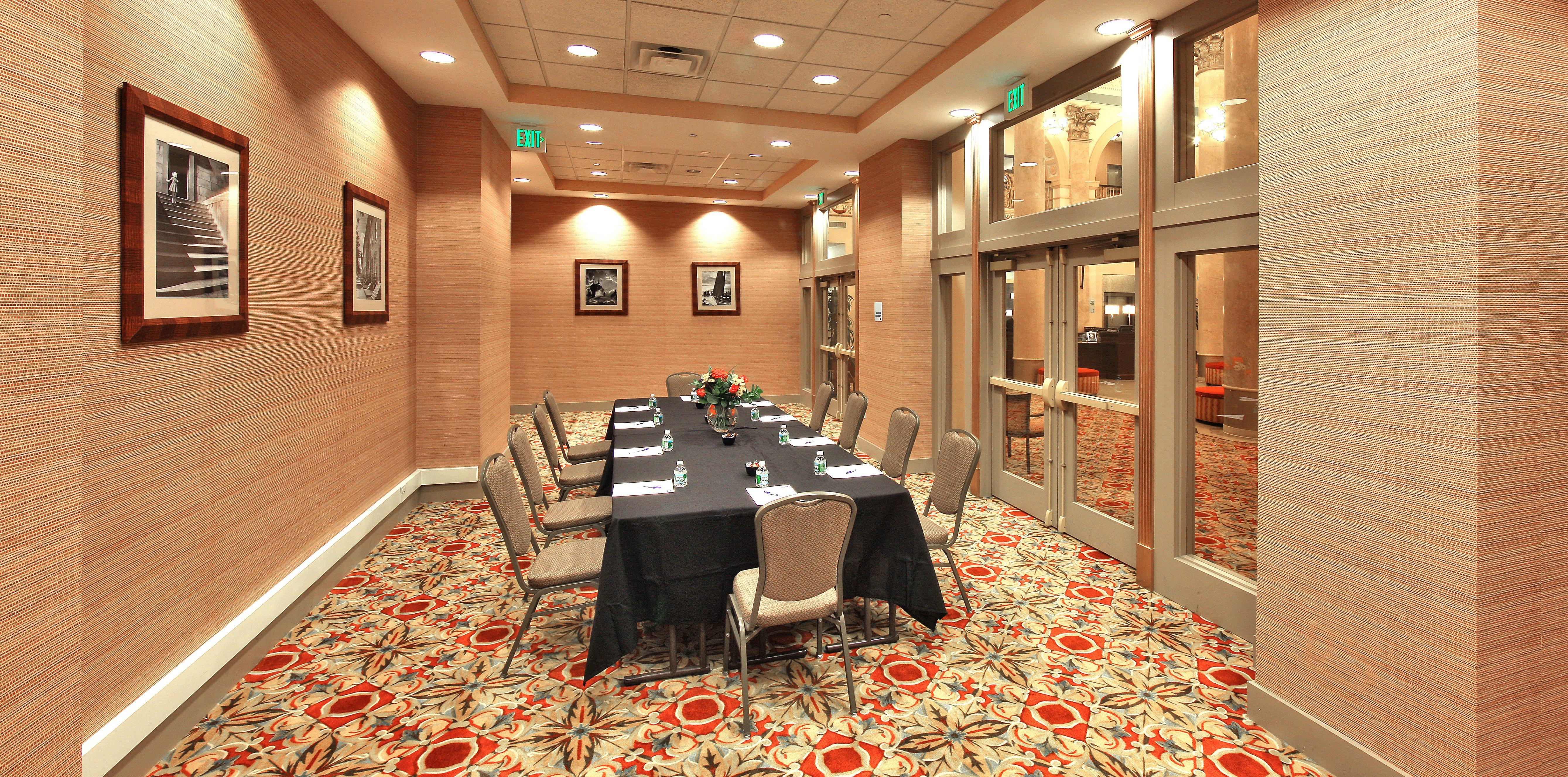 Holiday Inn Express Baltimore-Downtown, An Ihg Hotel Екстериор снимка