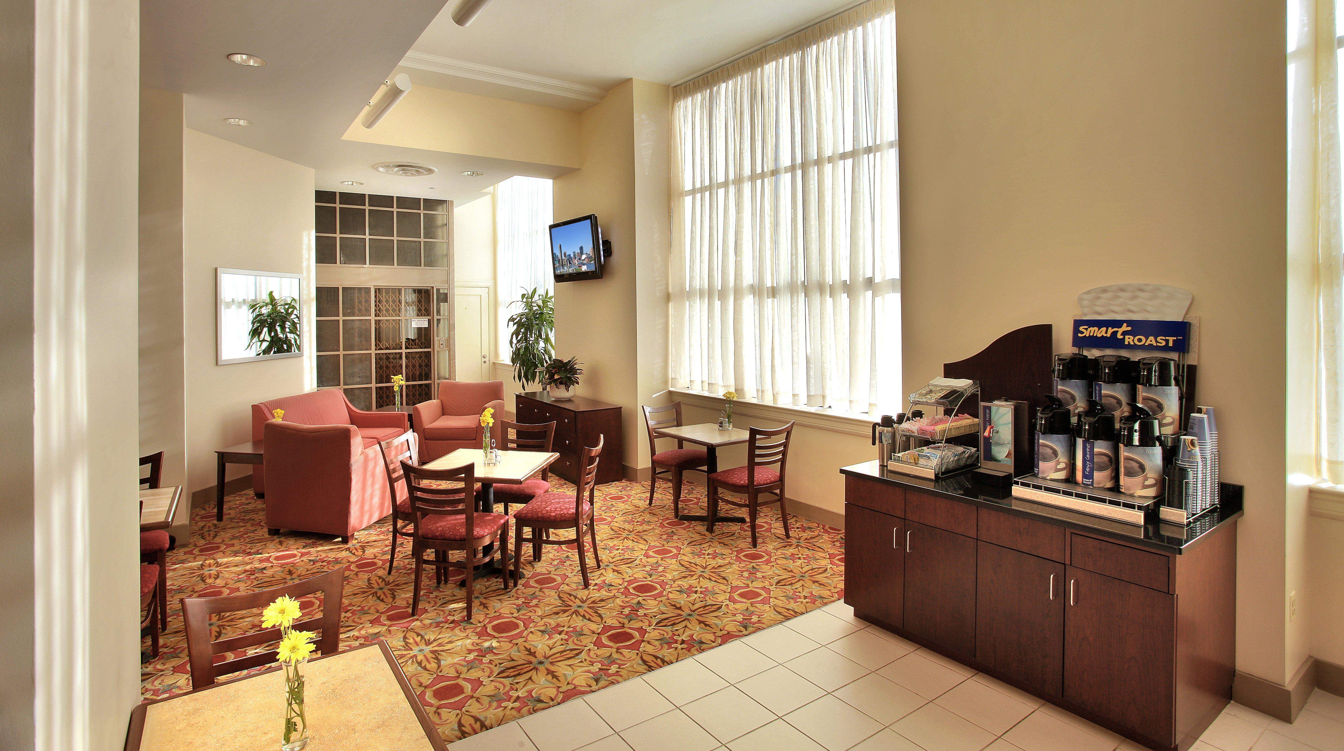 Holiday Inn Express Baltimore-Downtown, An Ihg Hotel Екстериор снимка