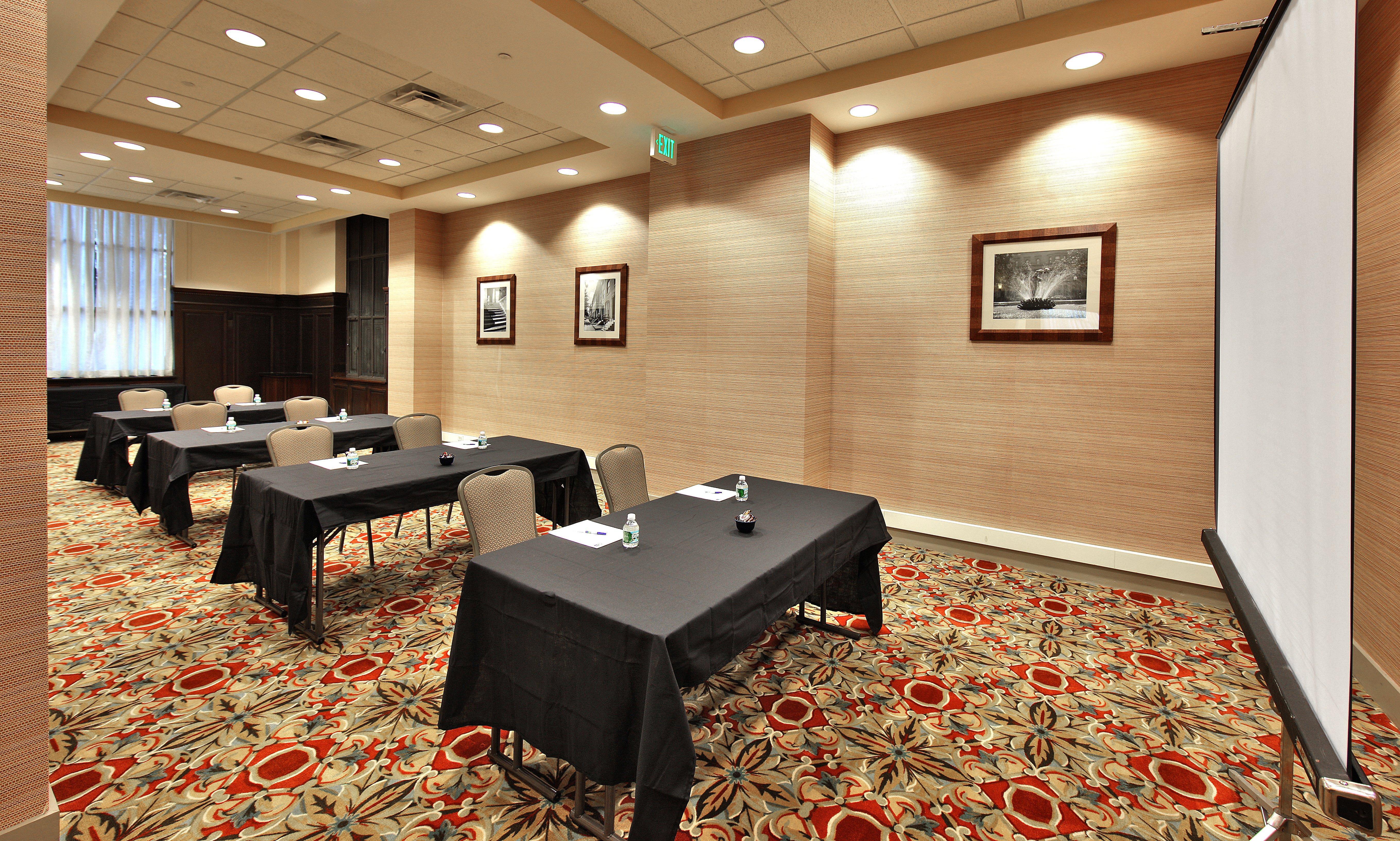Holiday Inn Express Baltimore-Downtown, An Ihg Hotel Екстериор снимка