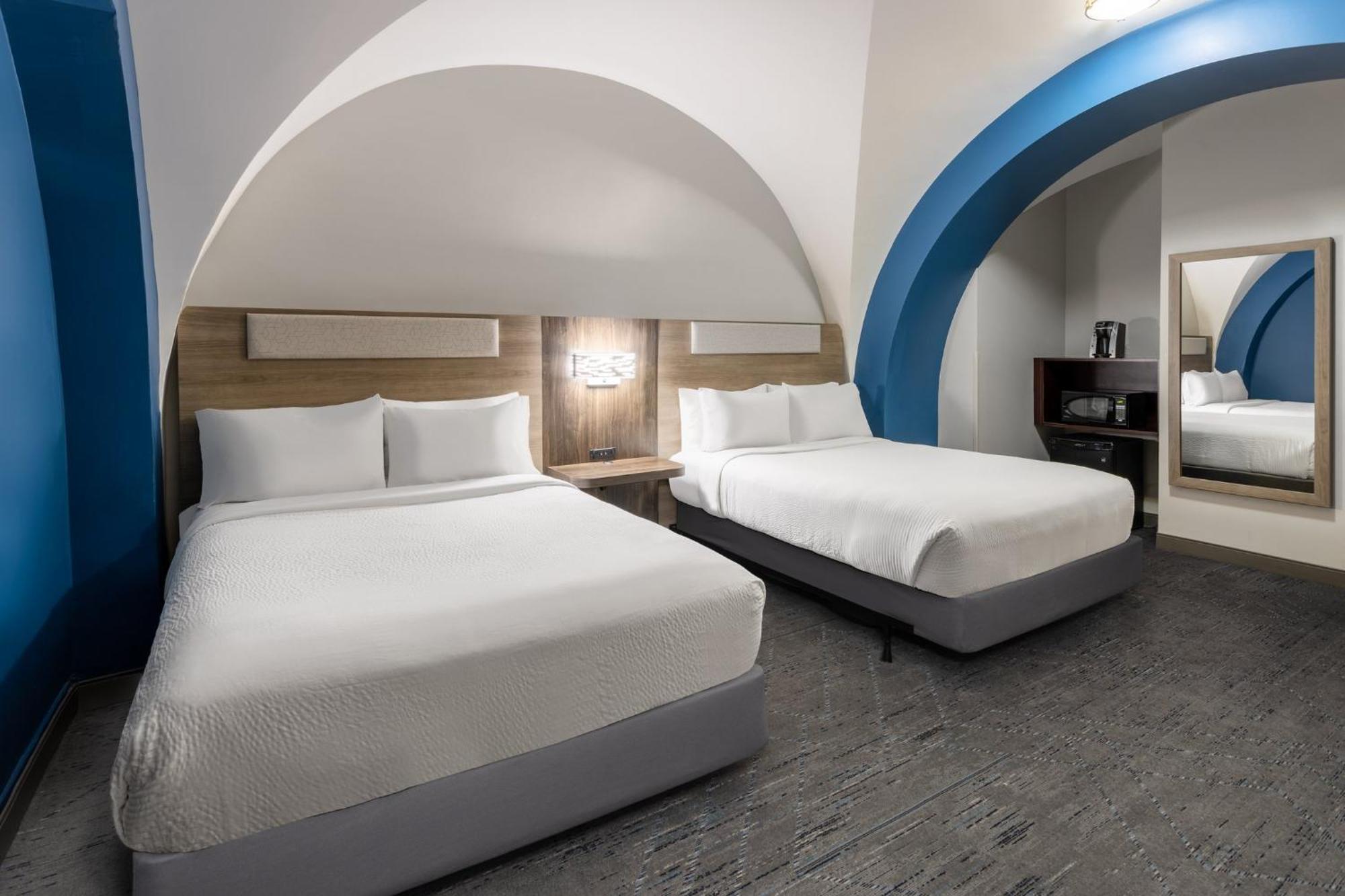 Holiday Inn Express Baltimore-Downtown, An Ihg Hotel Екстериор снимка