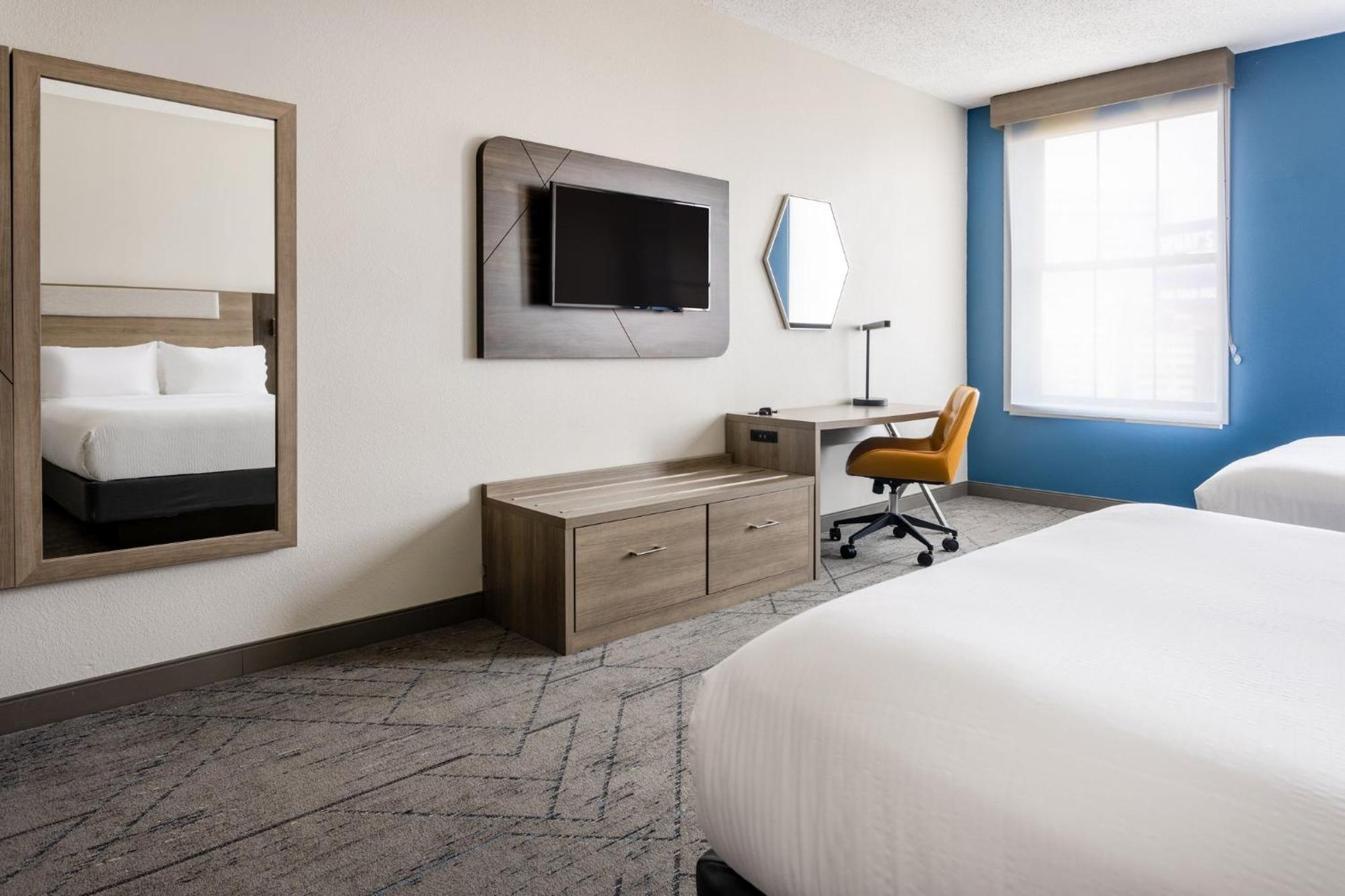 Holiday Inn Express Baltimore-Downtown, An Ihg Hotel Екстериор снимка