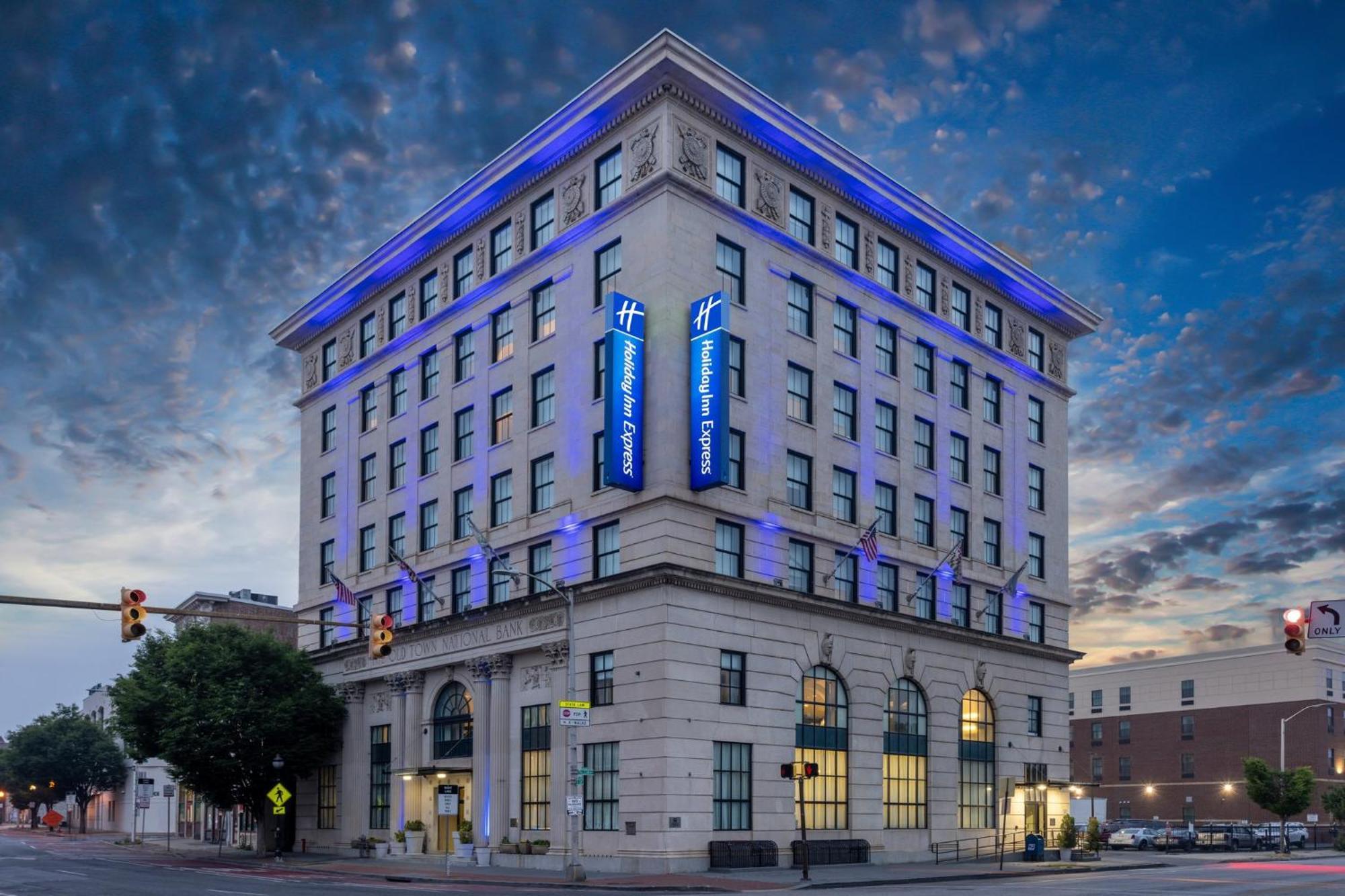 Holiday Inn Express Baltimore-Downtown, An Ihg Hotel Екстериор снимка