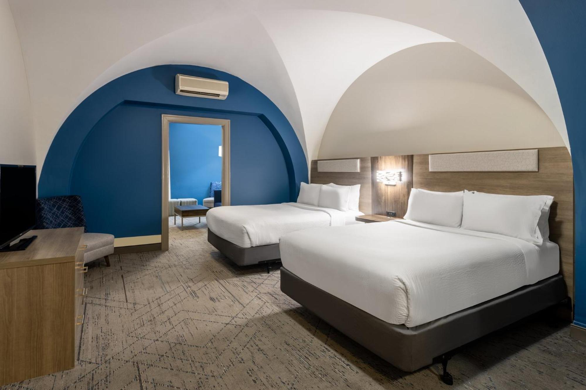 Holiday Inn Express Baltimore-Downtown, An Ihg Hotel Екстериор снимка
